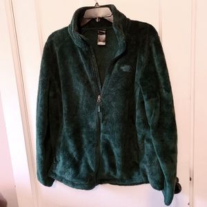 Dark green northface fleece
